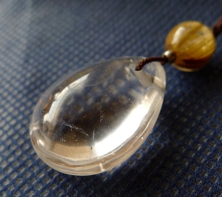 ヒマラヤ水晶紐付きチョーカー透明039 金ルチルとヒマラヤ水晶の雫